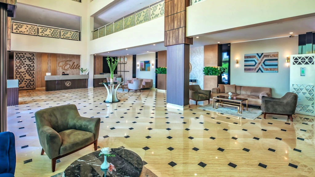 الفندق إيليت ريزيدنس تيوليب ريزورت - العين السخنة